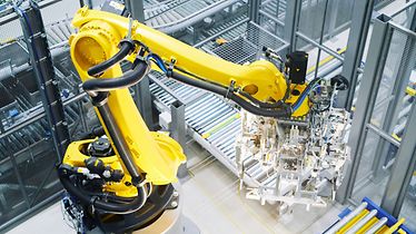 Depalletizing Robots at Schaeffler