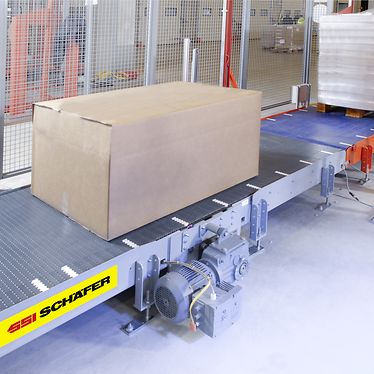 Plastic belt conveying system