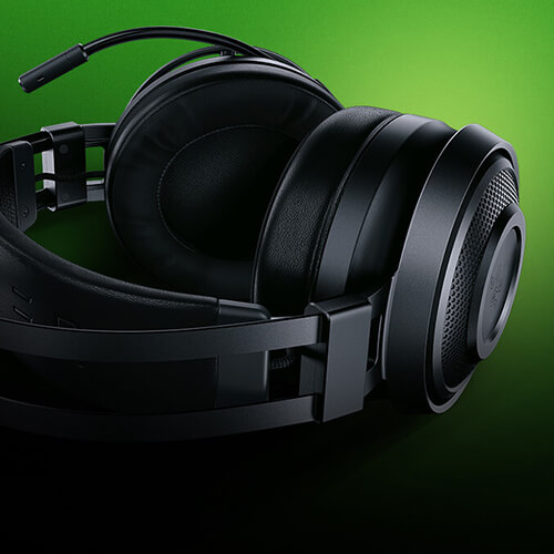 Razer Nari Essential