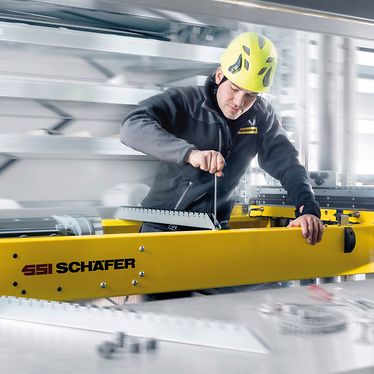 Vertical Lift Module LogiMat® - Assembly / Maintenance